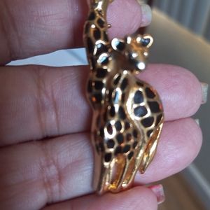 Giraffe and baby brooch